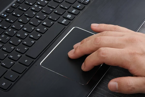 Hand Controling Mouse Point Laptop Touchpad — Stock Photo, Image