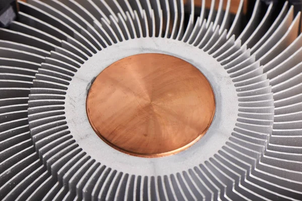 Close Sleek Copper Heat Sink Cpu Cooling Radiator — Stock Photo, Image