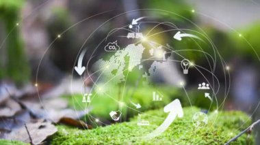  Çevresel teknoloji kavramı, yeşil enerji yenilikleri, yeşil teknoloji, Yeşil doğa arka planı CO2 emisyon kavramını azaltır. Dijital simgeler. 4K şirket videosu