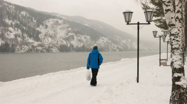 parkta rasgele passer