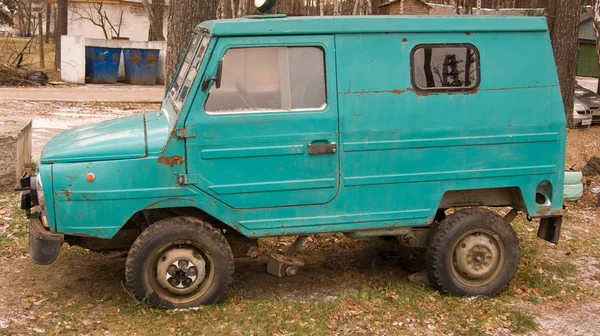 Old Soviet Road Car — Stock Photo, Image