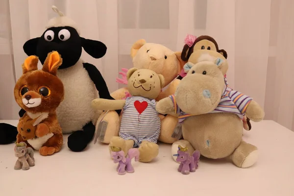 çocuklar için güzel oyuncaklar