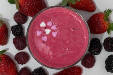 lezzetli meyve yüzlü bal ile