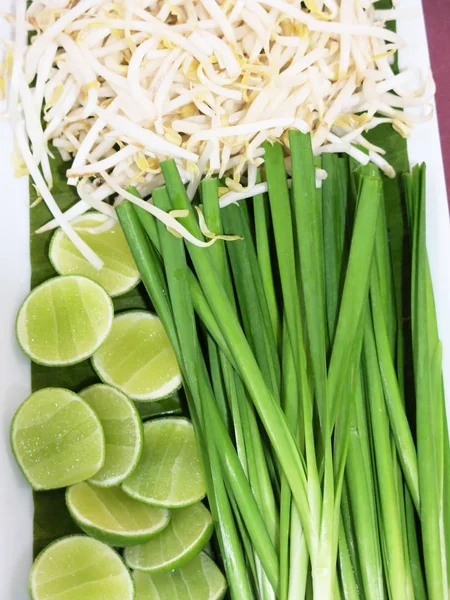 Green Salad Onions Lime — 스톡 사진