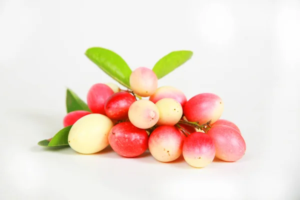 Fruta Fresca Tailandesa Carissa Carandas Sobre Fundo Branco — Fotografia de Stock