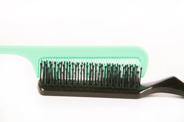 Beyaz arkaplanda taramaların yakın görüntüsü