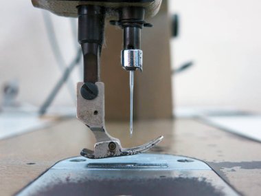 Dikiş makinesini kapat 