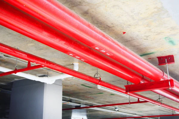 Red Pipes Industrial Building — Stock fotografie