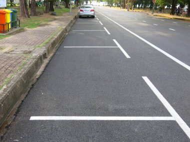 Şehirdeki modern otopark