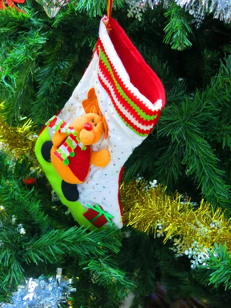 Karácsonyfa Bálok Dekorációk — Stock Fotó