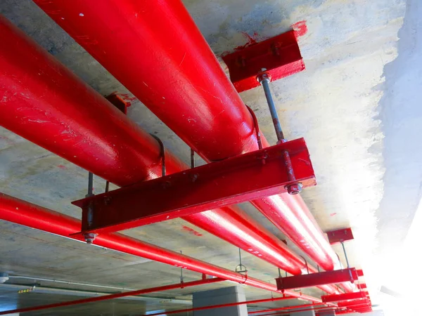 Red Pipes Industrial Building — Stock fotografie