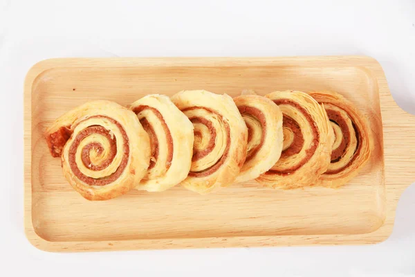 Heerlijke Vers Gebakken Broodjes Witte Achtergrond — Stockfoto