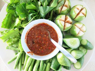 Lezzetli Asya yemeklerinin yakın çekim görüntüsü