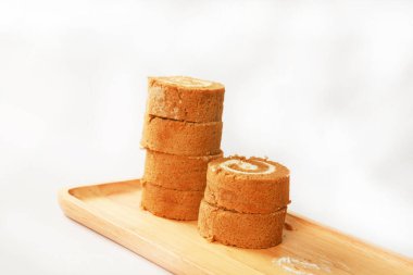 Lezzetli tatlıyı yakın. 