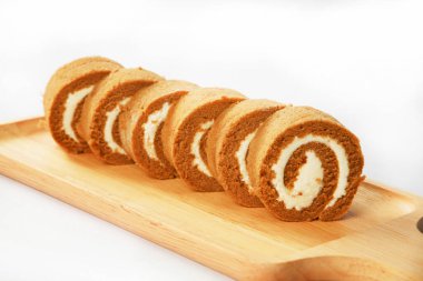 Lezzetli tatlıyı yakın. 