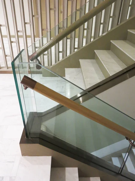Modernas Escaleras Mármol Blanco Para Interiores Lujo —  Fotos de Stock