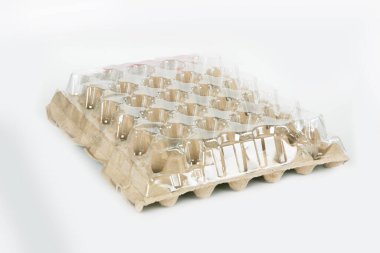 açık arkaplanda beyaz plastik kutu