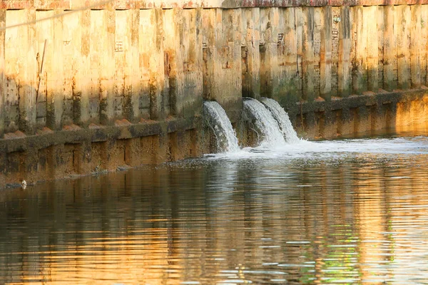 View Old Stone Wall River — 图库照片