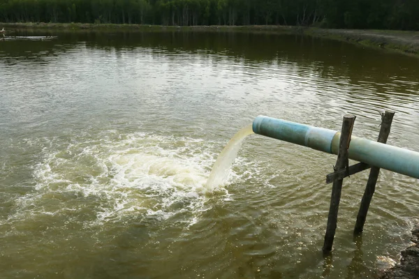 Waterleidingen Rivier — Stockfoto