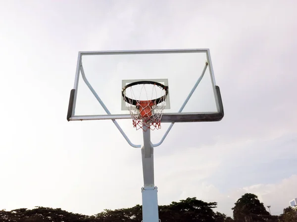 Basketkorg Gatan — Stockfoto