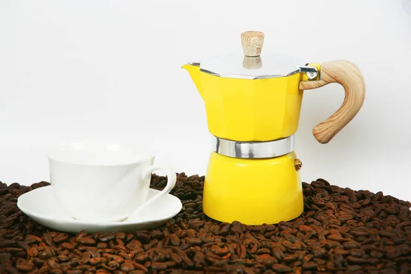 Coffee Beans Coffee Maker White Background — Foto de Stock