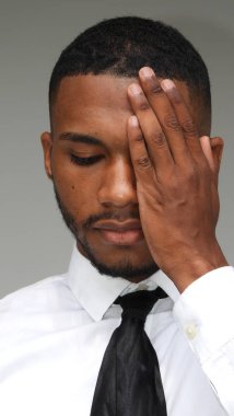 Bir endişe verici iş erkek