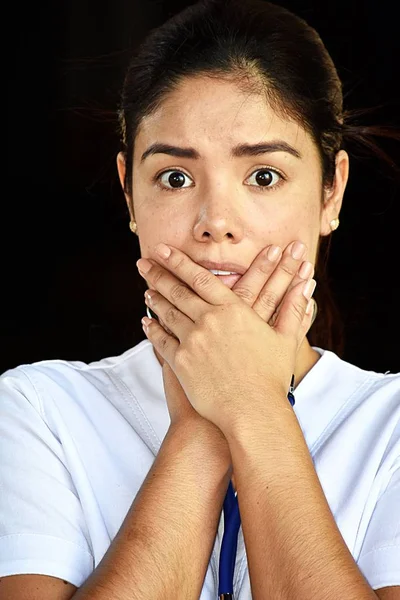 Utanç güzel erkek hemşire