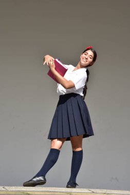 Kadın dans öğrencisi poz