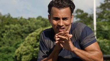 Azınlık erkek ve korku