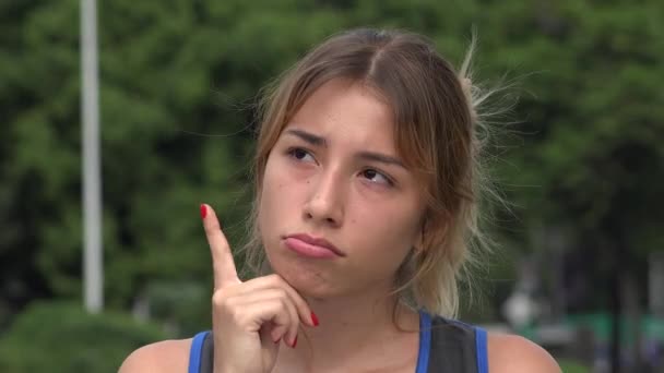 Teen Hispanic Girl Thinking — Stock Video