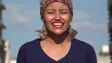 İspanyol genç kadın söz