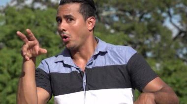 Yetişkin İspanyol adam heykeli