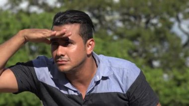 Yetişkin İspanyol adam arama