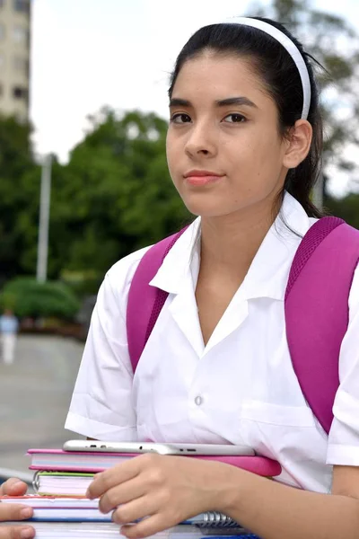 Estudante Colombiana Bonito Sem Emoção Com Livros Didáticos — Fotografia de Stock