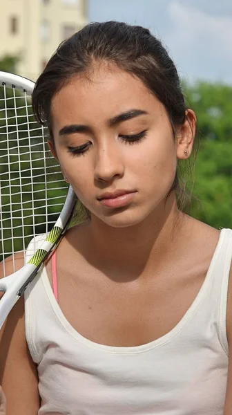 悲しいティーン女子テニス選手 — ストック写真