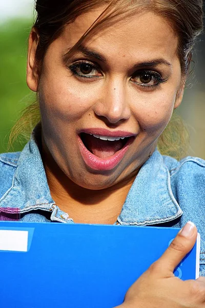 Een Volwassen Vrouwelijke Student — Stockfoto