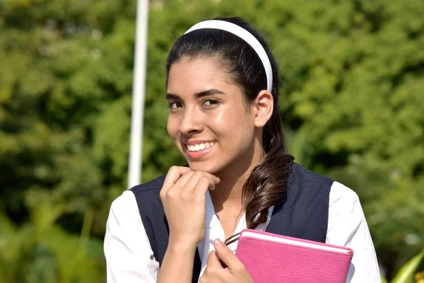 Carino Colombiano Studentessa Sorridente — Foto Stock
