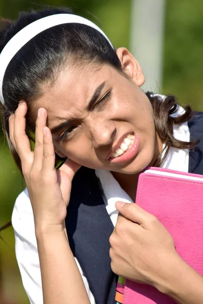 Student Tiener School Meisje Angst Dragen Schooluniform Met Notebook — Stockfoto