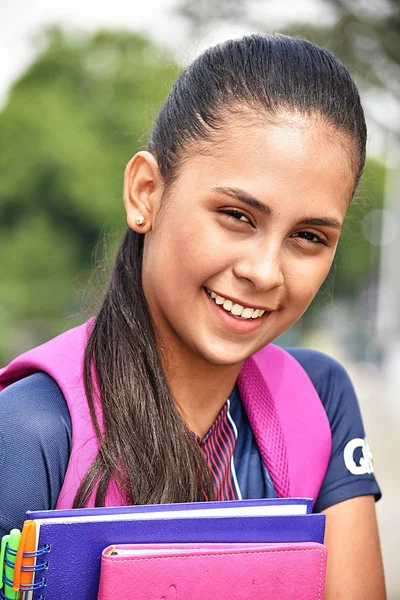 Adolescente Colombiano Sorrindo — Fotografia de Stock