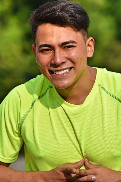 Ajuste Atleta Masculino Sonriendo — Foto de Stock