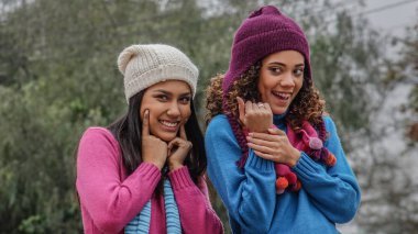 İspanyol arkadaşlar soğuk havalarda