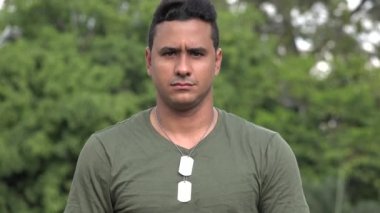 Saygıdeğer İspanyol Erkek Gazi