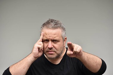 Beyaz adam Mentalist