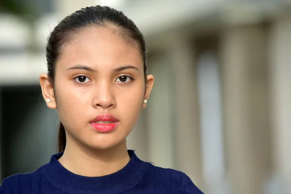 Leuke Gevarieerde Meisje Portret — Stockfoto