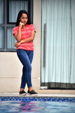 Ayakta çeşitli çocuk karar