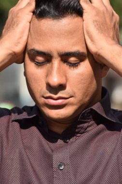 Bir adam bellek sorunları