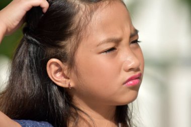 Oldukça farklı kişi karıştı