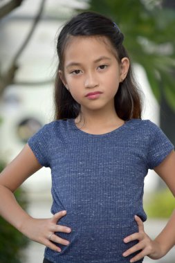 Şirin azınlık ergen ve güven