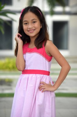 Bir kız ve mutluluk