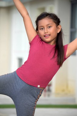 Petite azınlık erkek eğleniyor